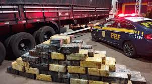 PRF apreende carreta com mais de uma tonelada de maconha em Sarandi