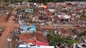 Número de feridos chega a 750 após passagem de tornado pelo Paraná