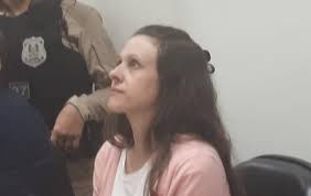 Condenada no Caso Bernardo inicia cumprimento de pena em regime semiaberto