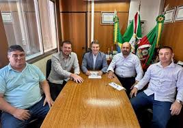 Vice-prefeito de Três Passos cumpre agenda política em Porto Alegre