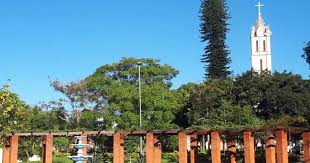 Lei fixa o dia 21 de maio como feriado religioso no município de Três Passos