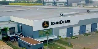 John Deere vai realizar demissões em meio a queda nas vendas, diz agência
