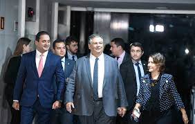 Relator apresenta parecer favorável à aprovação do ministro da Justiça Flávio Dino na Comissão de Constituição e Justiça do Senado