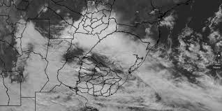 Chuva avança pelo Rio Grande do Sul; veja previsão para próximas horas e dias